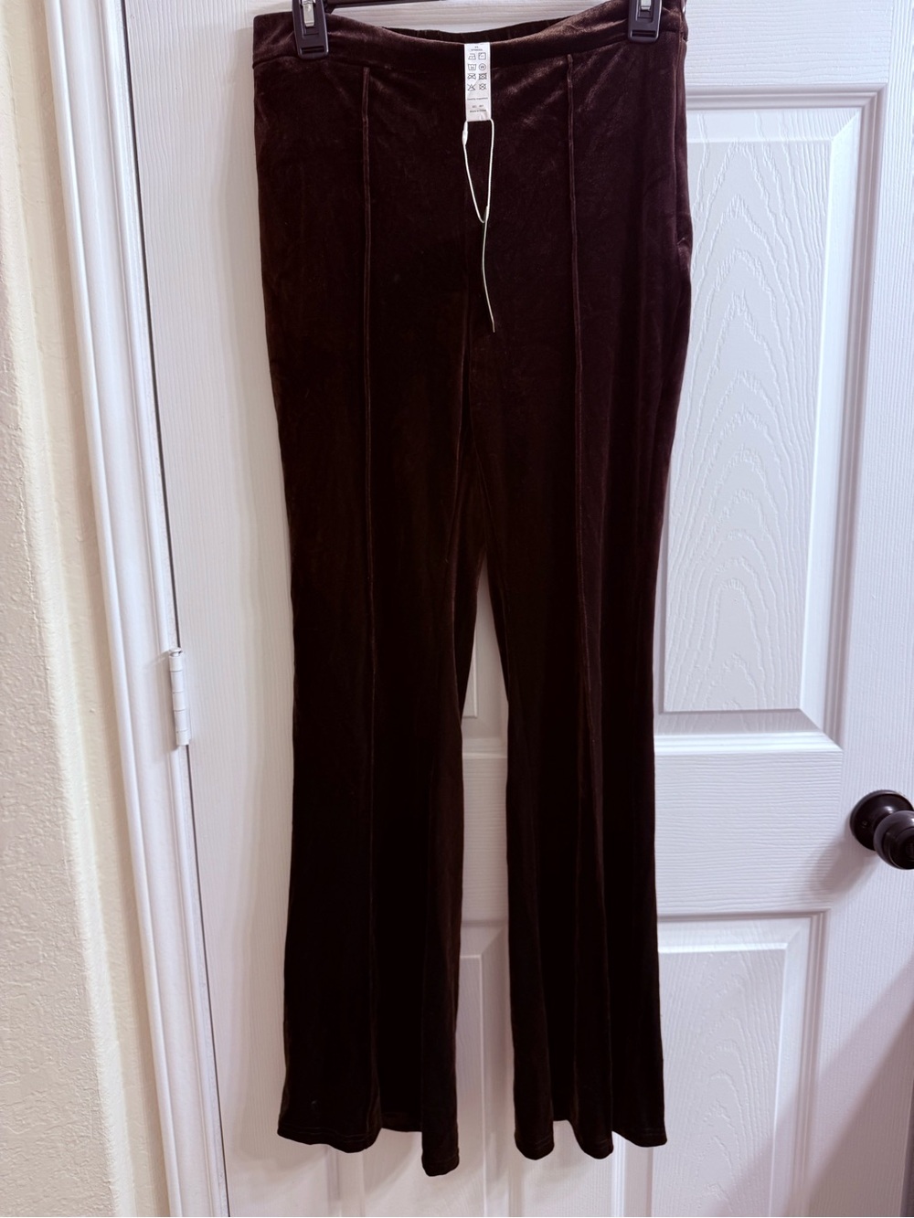 HALARA Dark Brown velvet flare-Leg Pants